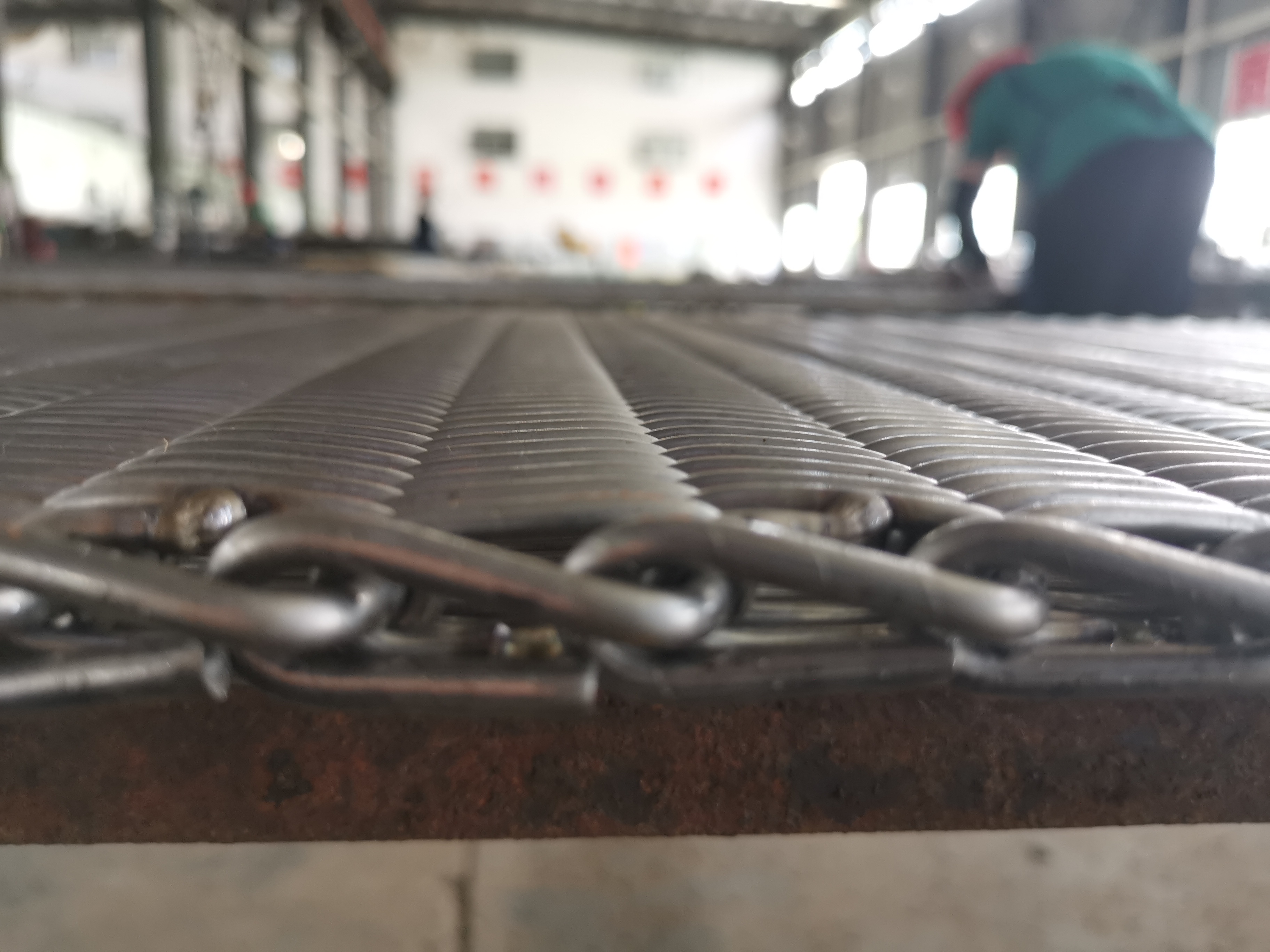 燒結(jié)爐網(wǎng)帶卡頓跳動(dòng)怎么辦？